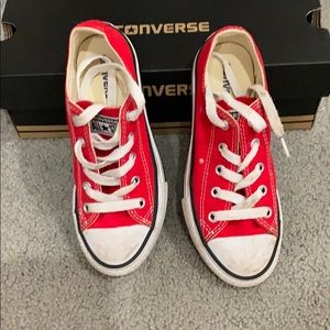 Girls red converse 13